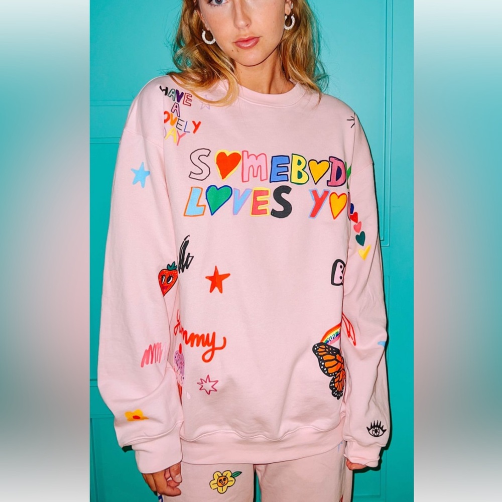 Mayfair Group Somebody Loves You pink crew neck sweatshirt One Size
